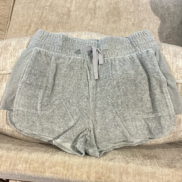 JoyLab Shorts - Picture 1 of 4